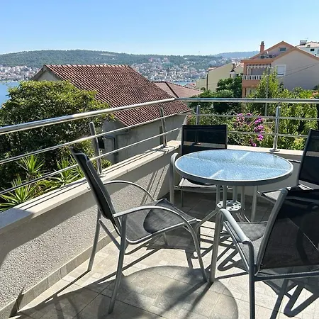 Oklopcic * トロギール