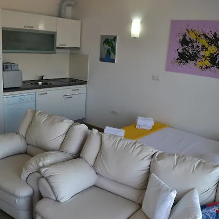 Oklopcic トロギール